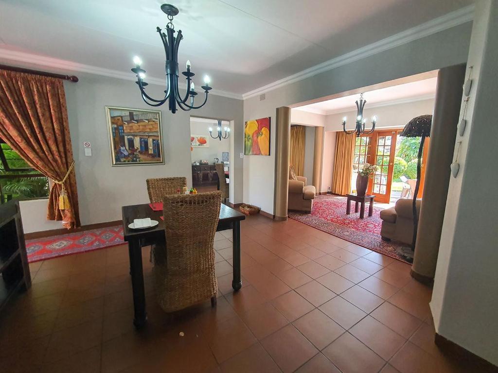 Micasa Sucasa Guesthouse Lephalale Exterior photo