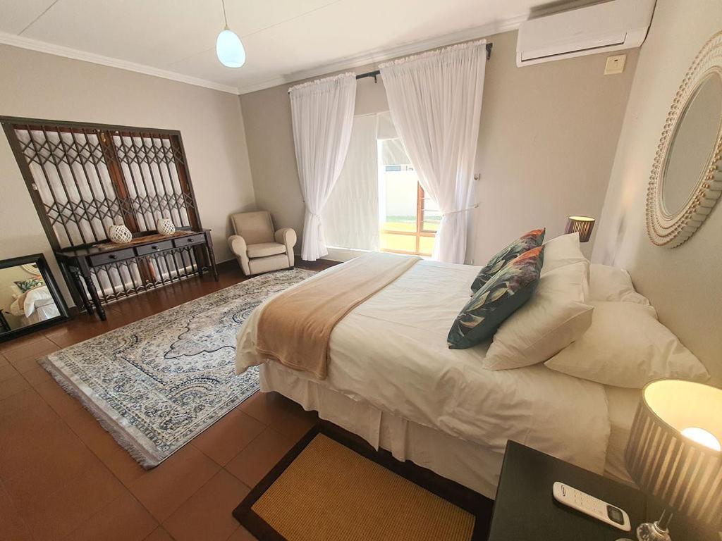 Micasa Sucasa Guesthouse Lephalale Exterior photo